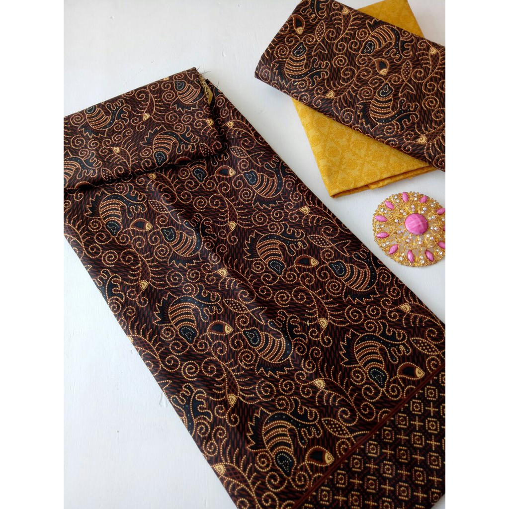 Kain Batik dan Embos Pekalongan Raja Kain Batik | Shopee ...