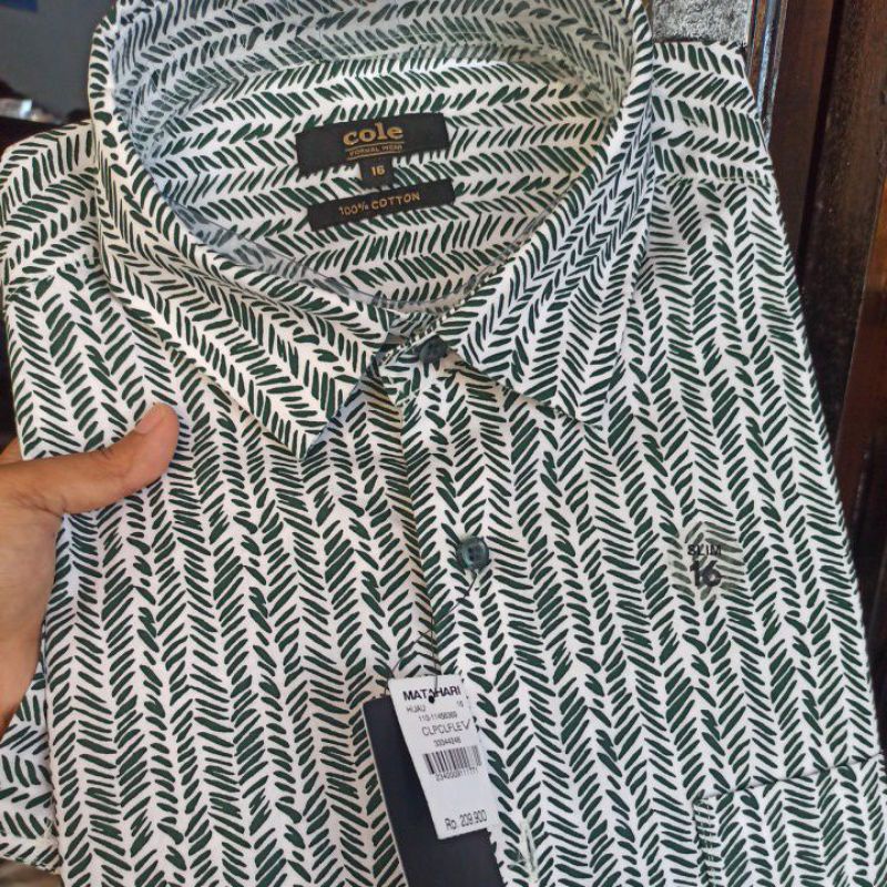 kemeja COle lengan Pendek Slimfit
