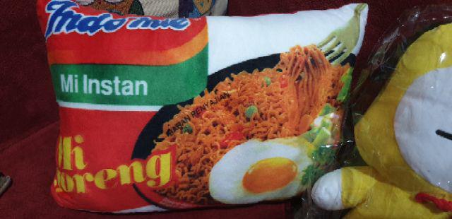 Bantal Mie / Bantal Snack Mie Instant