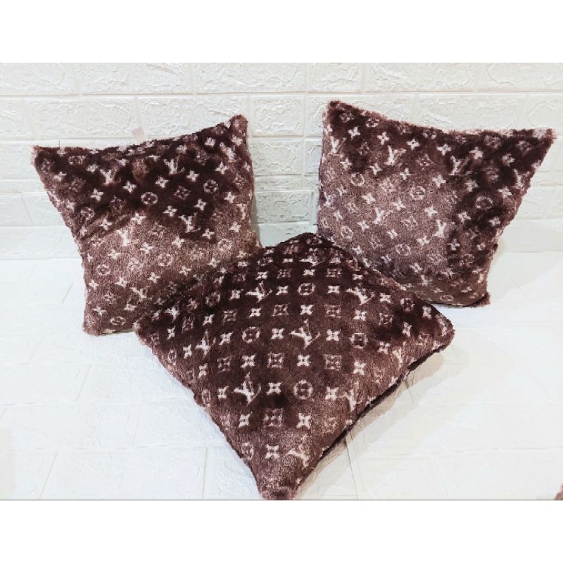 BANTAL SOFA MOTIF &quot; LV TABUR &quot; 40 X 40