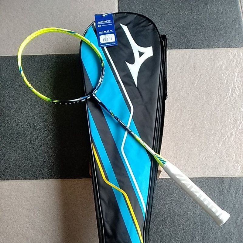 raket badminton mizuno carbo pro 801