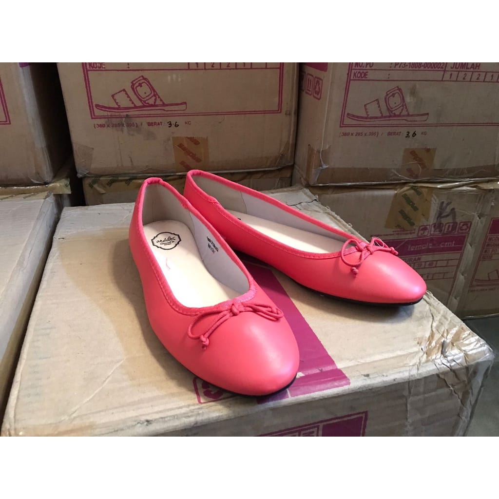 SEPATU FLATSHOES ARDILES FLAT SHOES ANNEKE SP 11 DAN ANNEKE SP13 SEPATU FORMAL DAN KASUAL SEPATU KANTORAN CEWEK