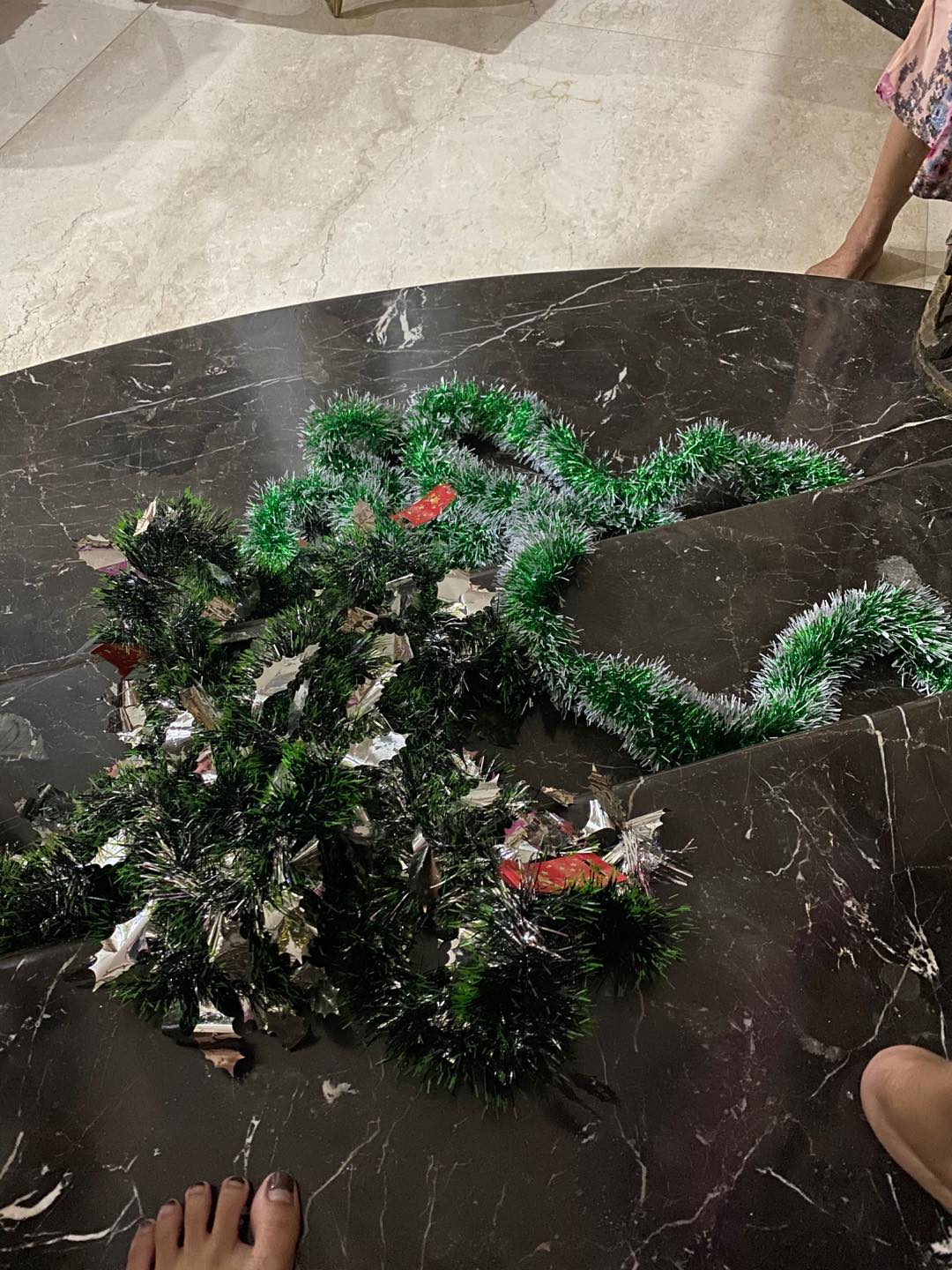 Hiasan Slinger Warna Motif Pohon 9cm