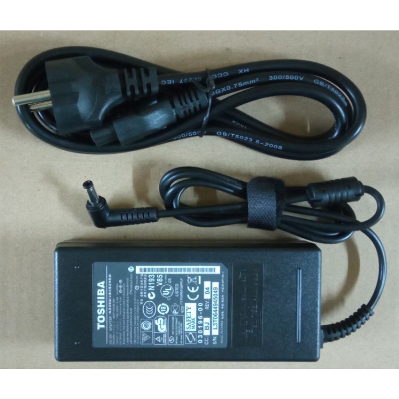 Adaptor Charger Toshiba 19V 4.74A DC 5.5*2.5 mm for Toshiba Satelite A85 L45 L401 L402 M40 A200