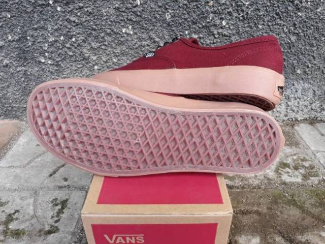 SEPATU VANS AUTHENTIC MAROON GUM SNEAKERS PREMIUM BNIB MADE IN CHINA WAFFLE IFC