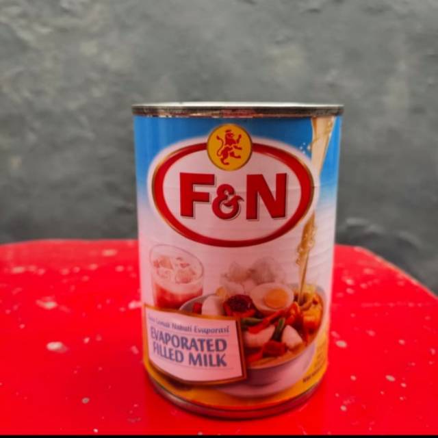 Susu cair f&n