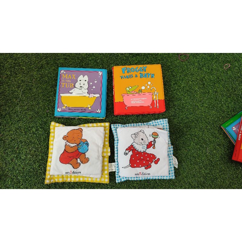 buku bantal bayi / softbook bayi