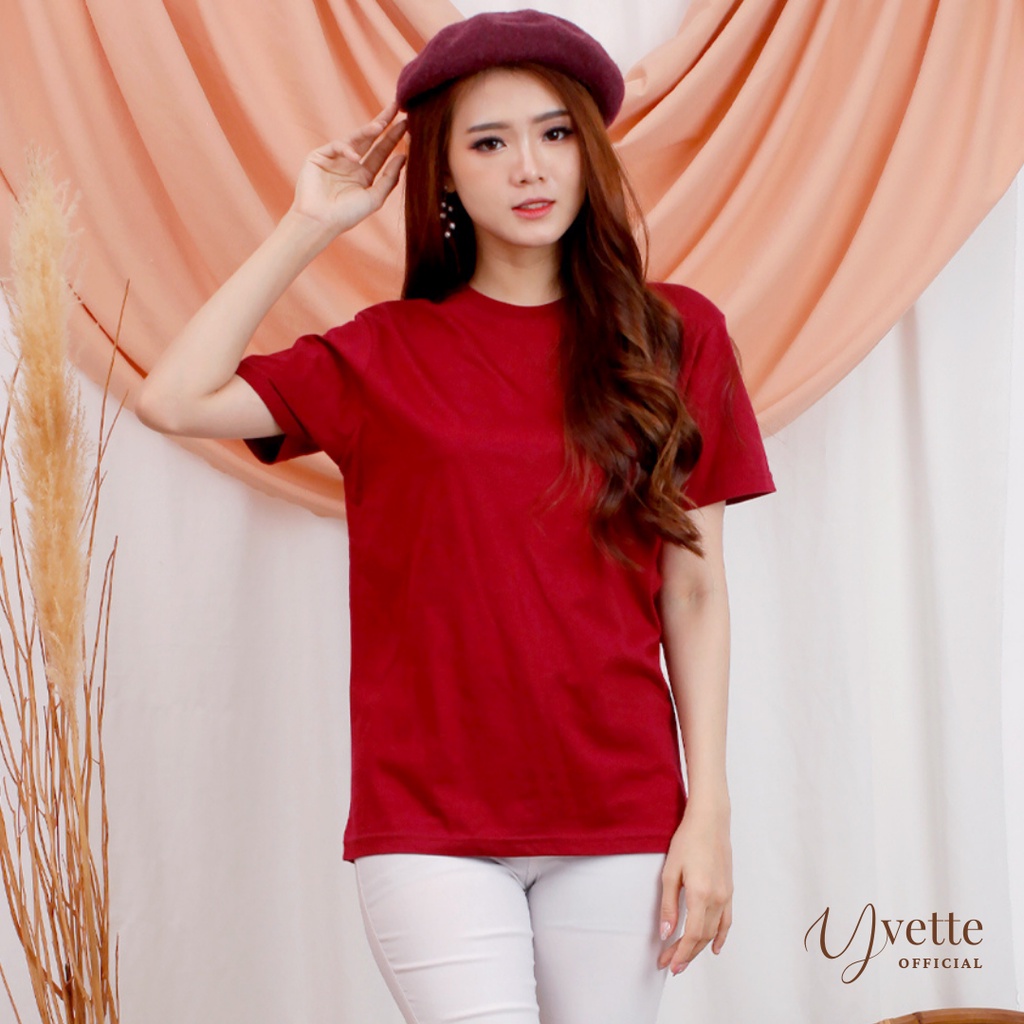 Kaos Polos T-Shirt Unisex Wanita & Pria - Merah Maroon