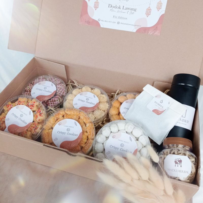 

RAYA PACKAGE || HAMPERS KUE LEBARAN MURAH