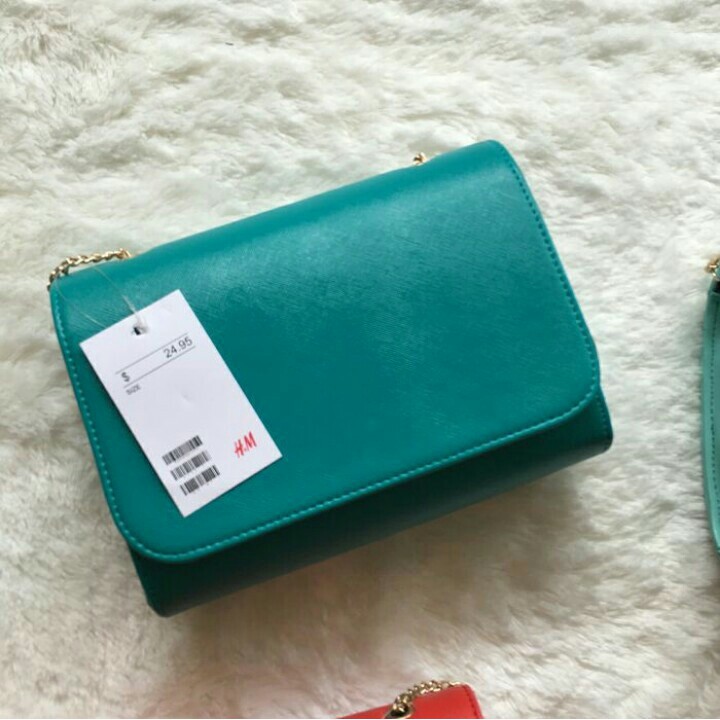 H&amp;M Mini Bag / Tas Selempang Wanita Mini Premium