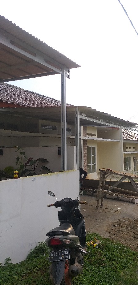 Reng Baja Ringan Panjang 6 M Ukuran (0.3 , 0.4)/ Per Btg