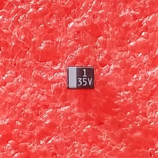 Kapasitor Tantalum 1uf 35v SMD case B SMD
