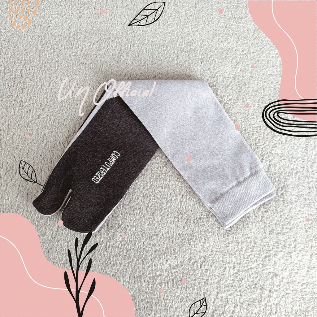 Kaos Kaki Jempol Wanita Muslimah / Muslim Telapak Hitam Panjang - Polos Premium-Abu Muda