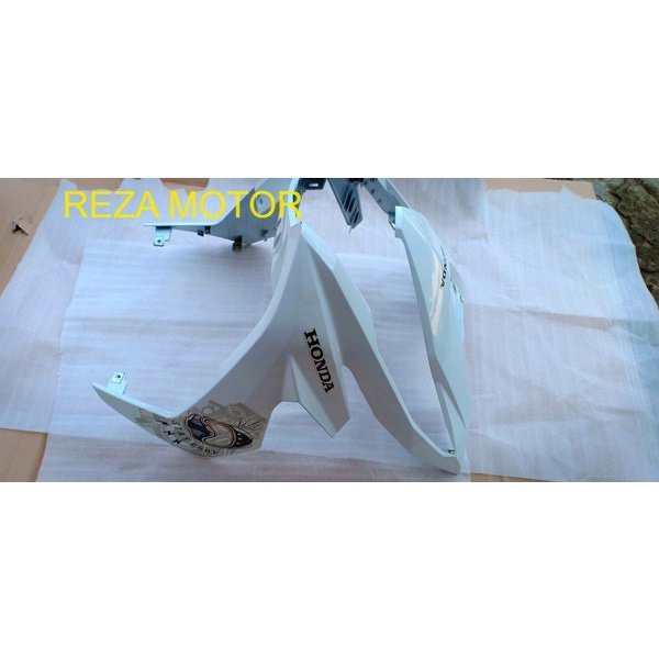 tameng lampu depan coper lampu depan beat street original