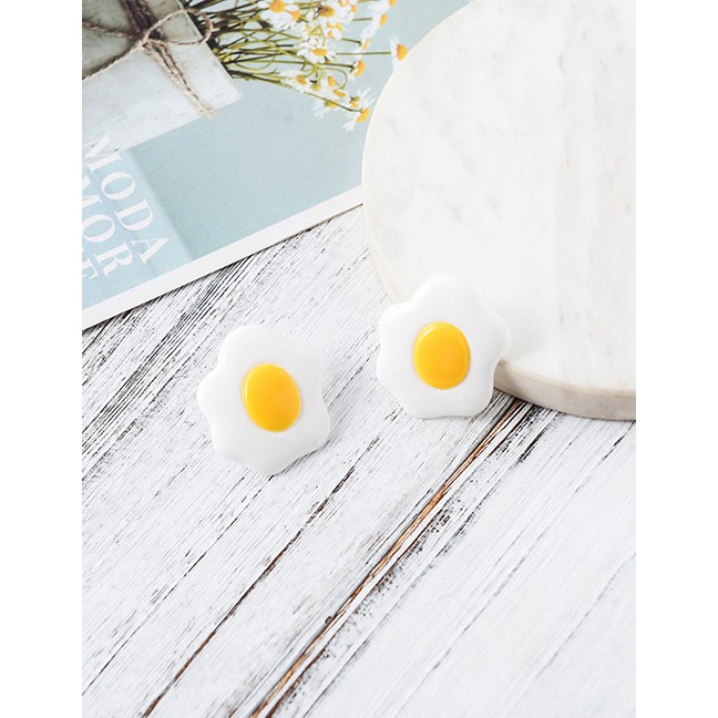 LRC Anting Tusuk Fashion White Resin Earrings F90561