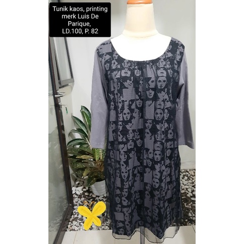 Blouse model tunik, bahan kaos, preloved