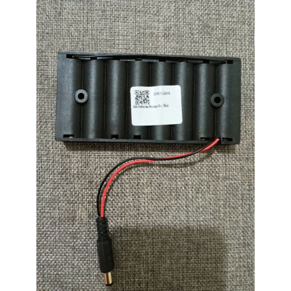 Kotak Baterai / Battery Holder 8x AA + kabel