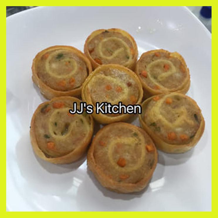 

PORK EGG ROLL. NO MSG, NO PRESERVATIVES.