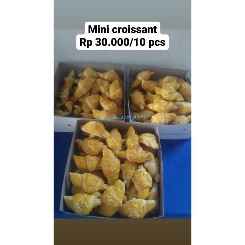 

Croissant Mini Coklat & Keju