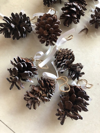 Bunga Pinus Salju Bunga Pinus Kering Putih Salju Hiasan Pohon Natal Dekorasi Natal