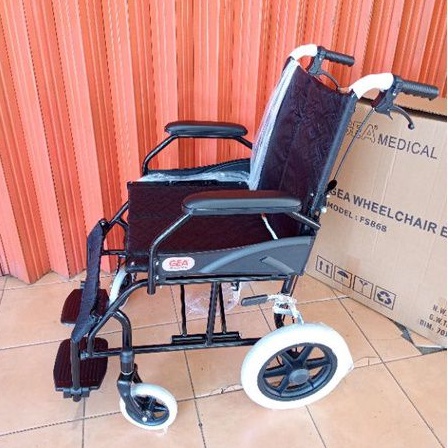 Kursi roda traveling FS 868 Gea