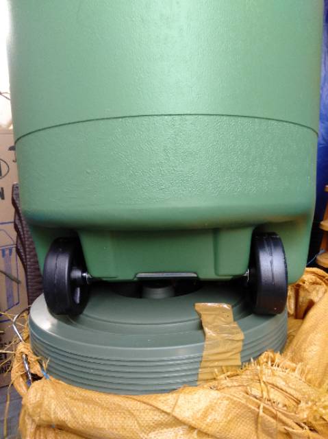 GREEN LEAF - Tempat Sampah 120 Liter Roda Green Leaf 2120