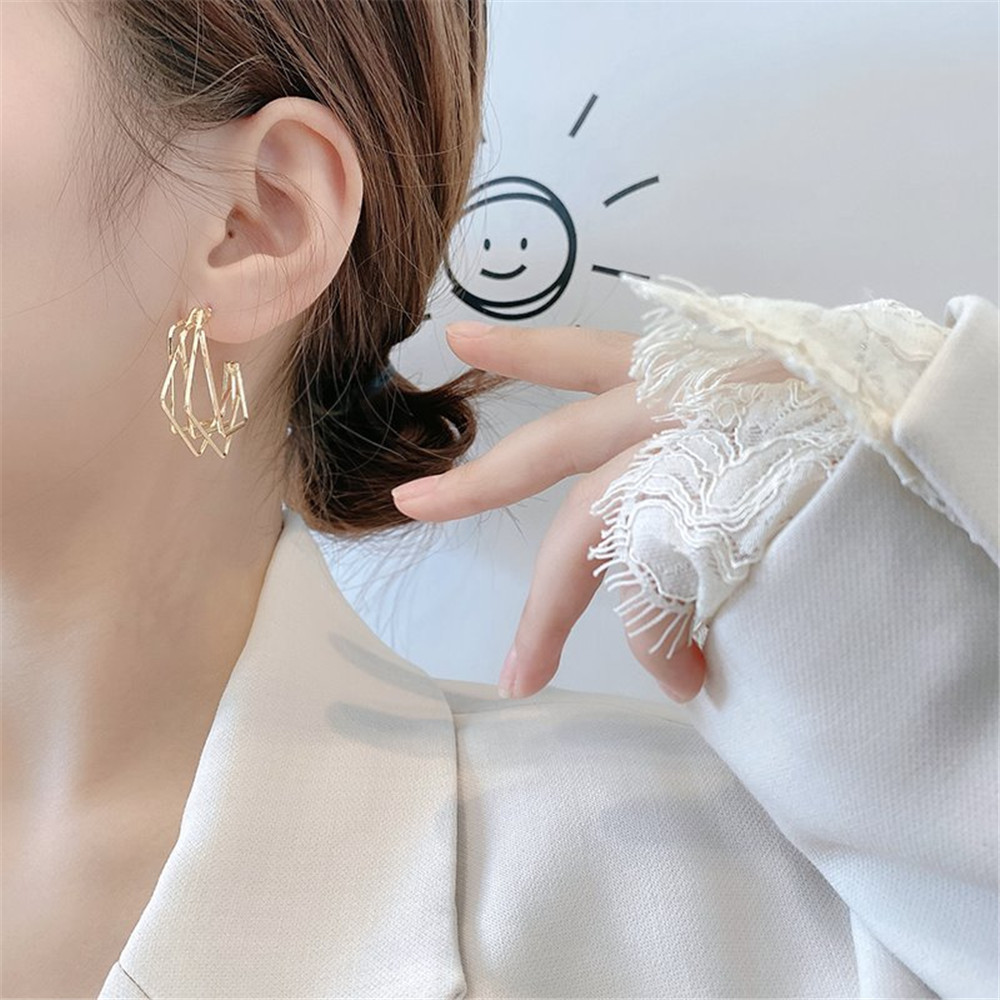 【COD Tangding】Creative Multi-layer Geometric Temperament Contracted Six-pointed Star Earrings Earrings