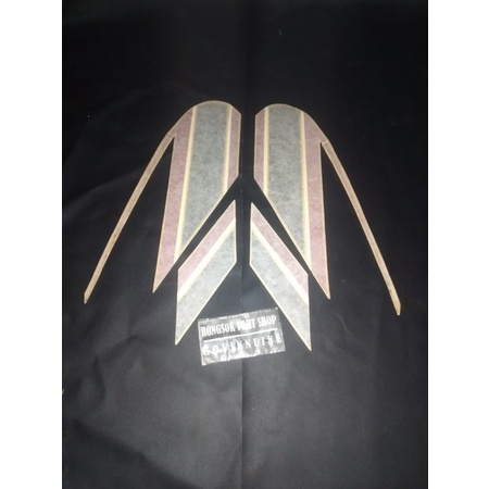 striping stiker sticker lis suzuki trs 82 83 84 merah hitam original