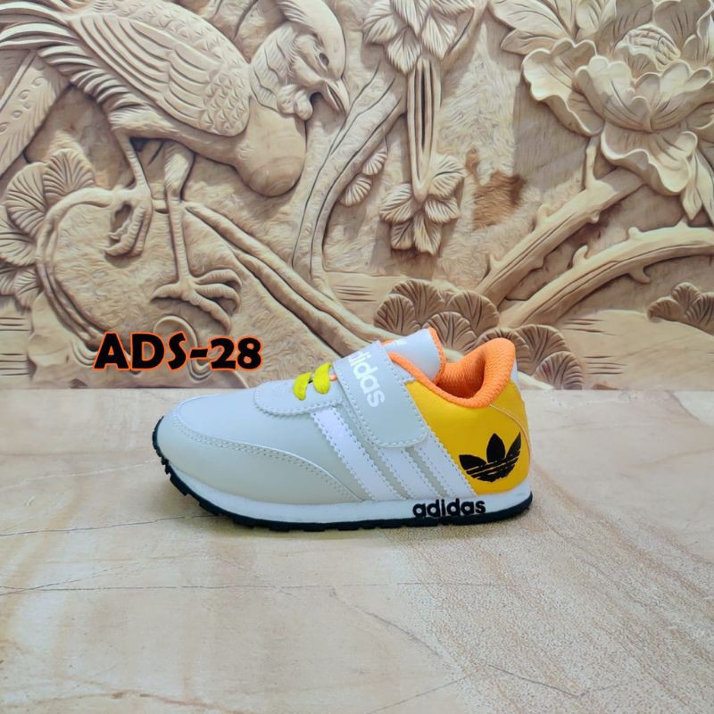 SEPATU SNEAKERS ANAK "ADIDAS KIDS" ADS-28 USIA 1-7 TAHUN