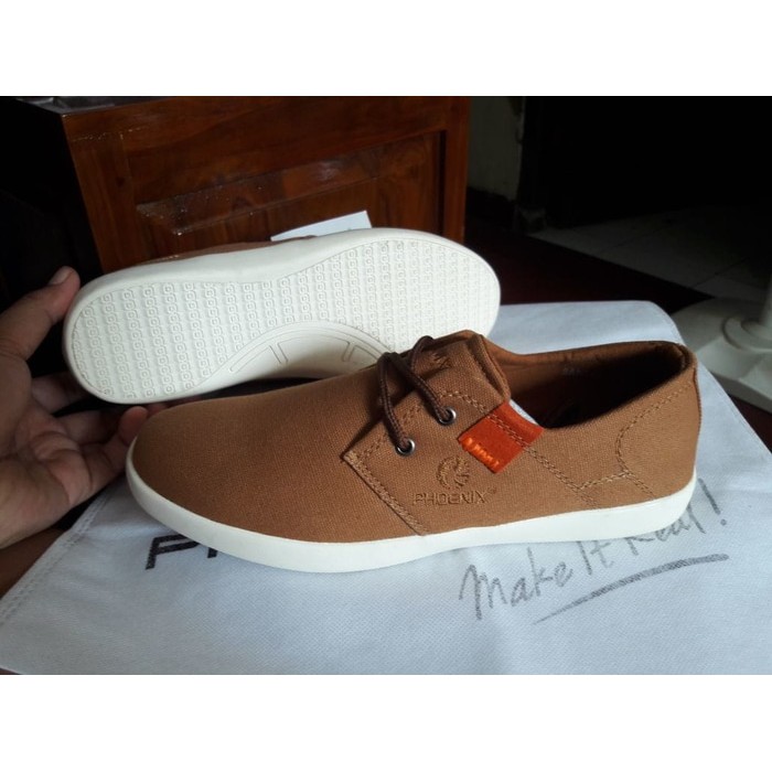 CLEARANCE SALE. CLEARANCE. Sepatu Phoenix Santa Brown. Sepatu casual Original