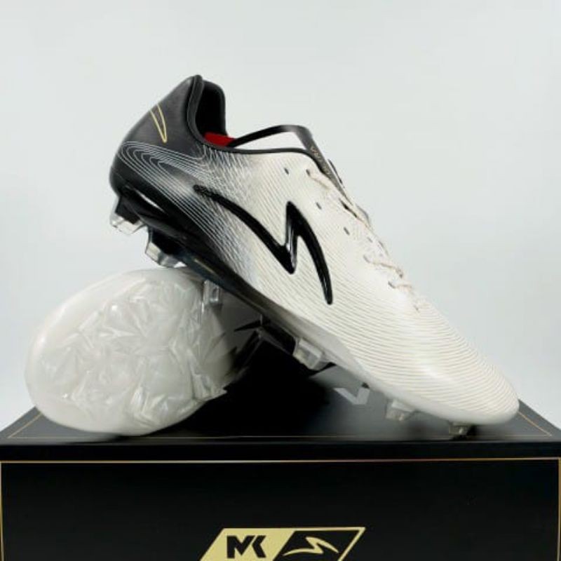 Promo Sepatu Bola Specs LS Ultra FG Klok White Black Gold Original BNIB