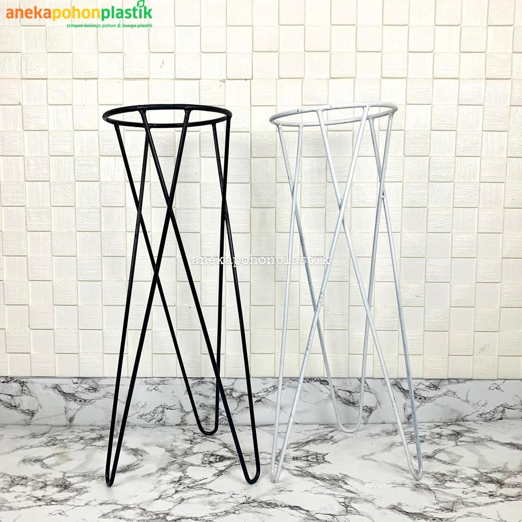 Standing Pot Elegan Besi Hitam Putih High Quality Rak Hiasan Tanaman Rangka Bunga Daun
