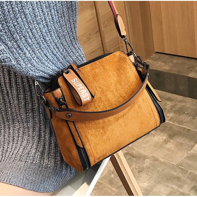 80256 1kg = 2 pcs HANDBAG wanita Women EL256 LT1404 BQ2372 BTH0115 GT1366 CR7004