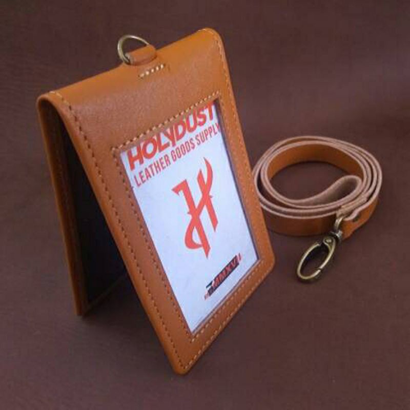 

ID Card Holder Asli Kulit Sapi Name Tag Magnet 2 Muka