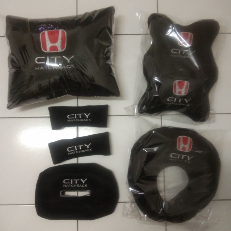 bantal mobil aksesoris interior city hatchback