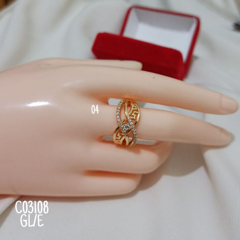 Cincin Fashion Rhodium Zircon Warna Gold C03108