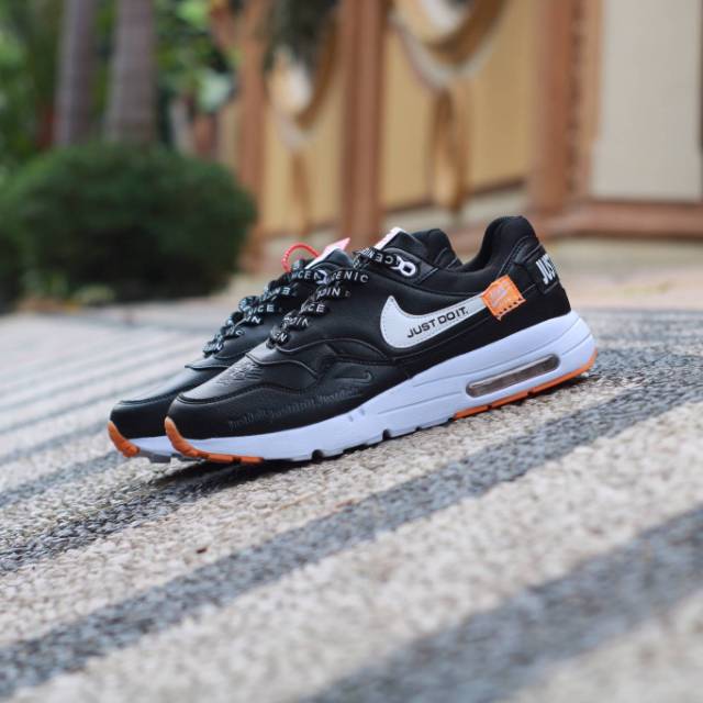 Sepatu Nike Air Max 1 Just Do It