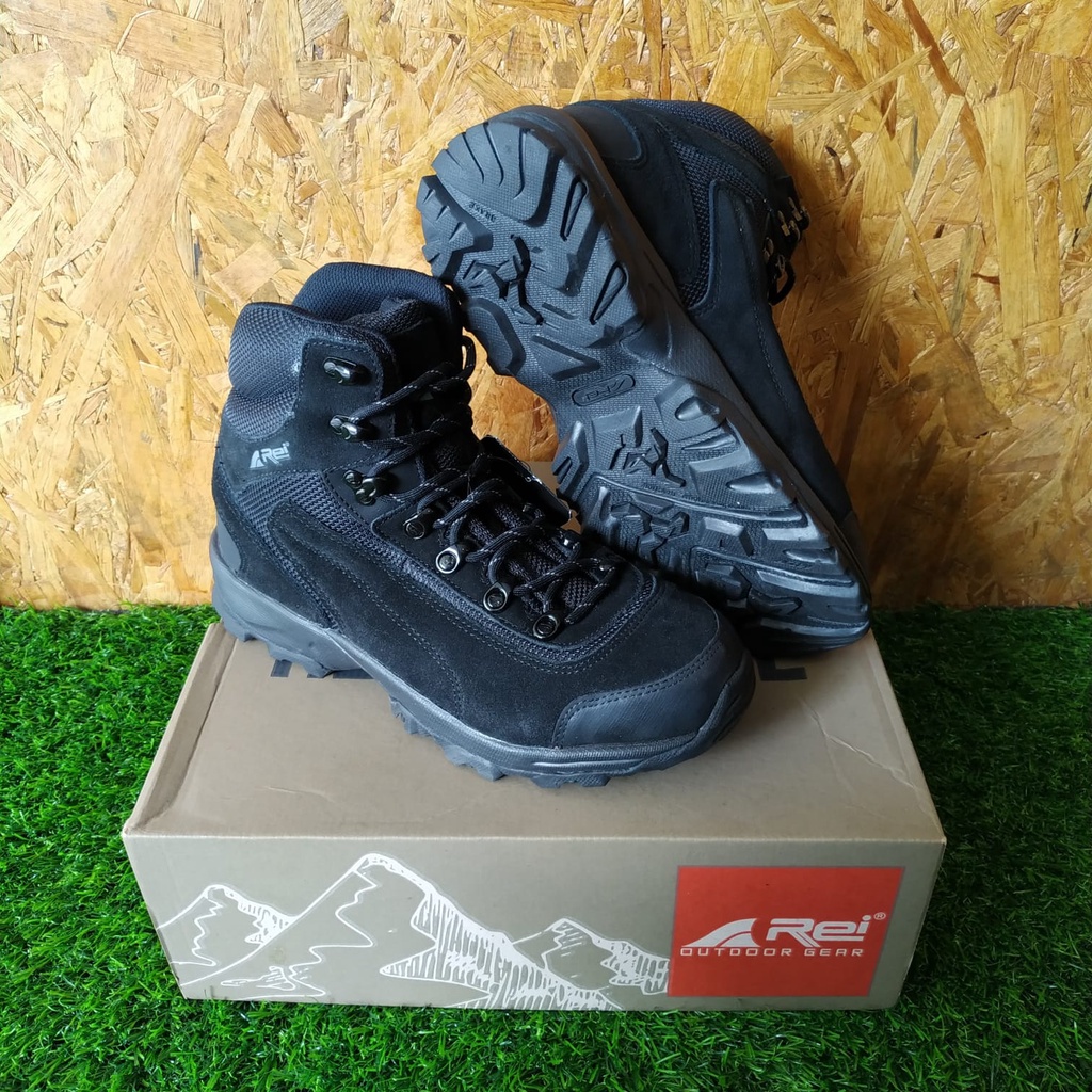 Jual Sepatu Gunung Pria Kagera Arei Outdoorgear Shopee Indonesia