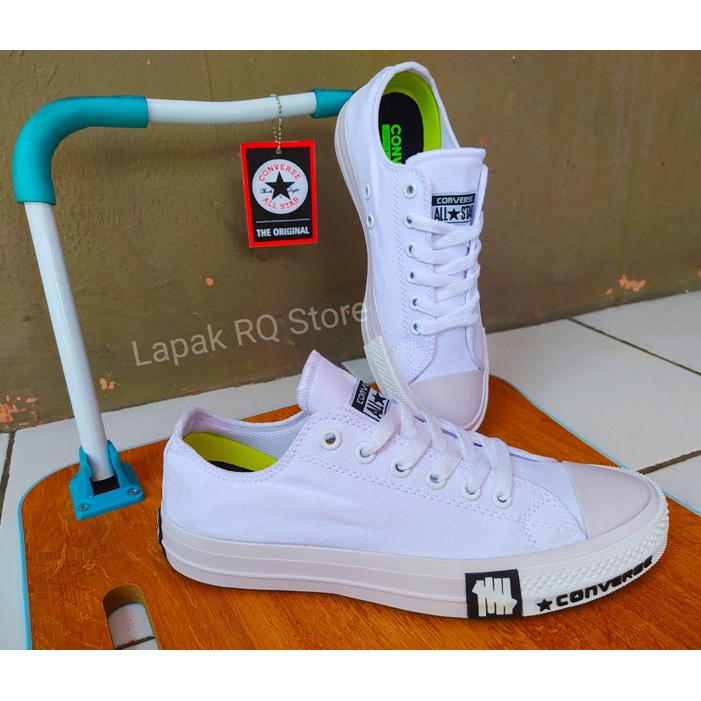 Converse Chuck Taylor CT Undefeated All Star Putih Low Converse Full White Low