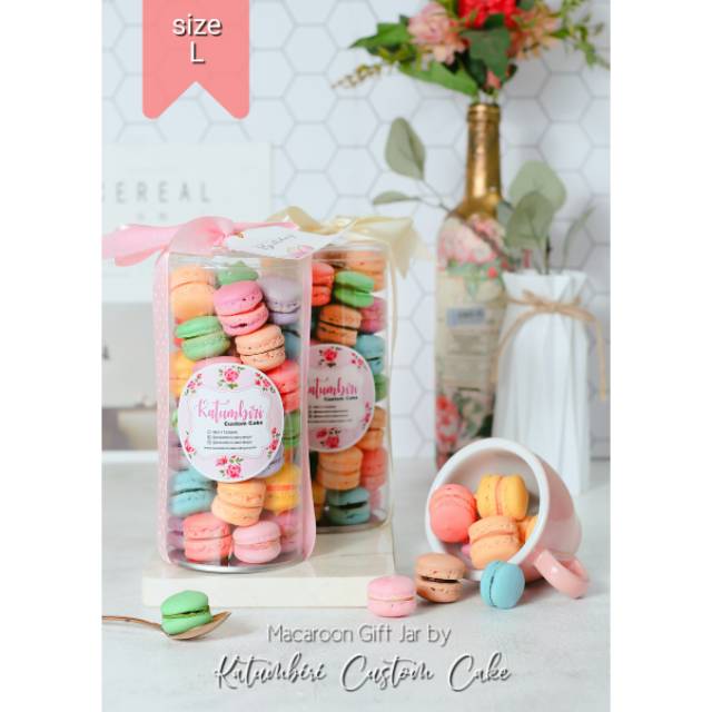 

Macaroon (macaron) gift jar eksklusif size L hampers kue kering murah unik kado ulang tahun unik