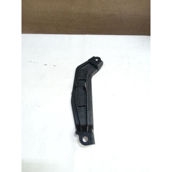 Garnish inner sayap vario kecil kanan 2018 2019 original lp