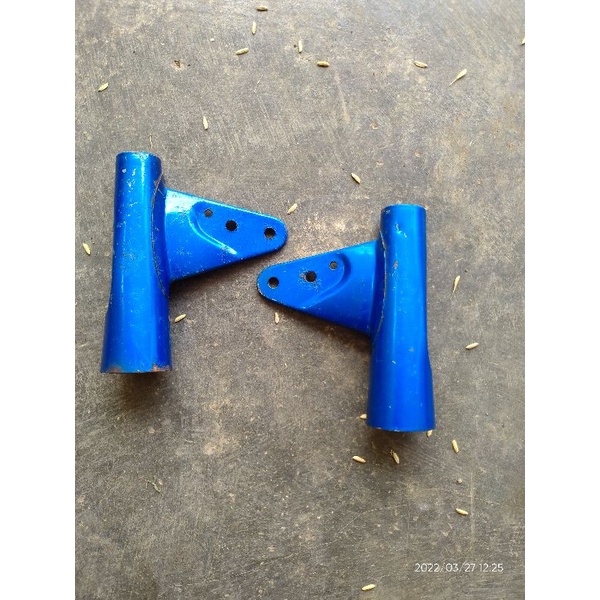 Kupingan lampu Yamaha RS100/125