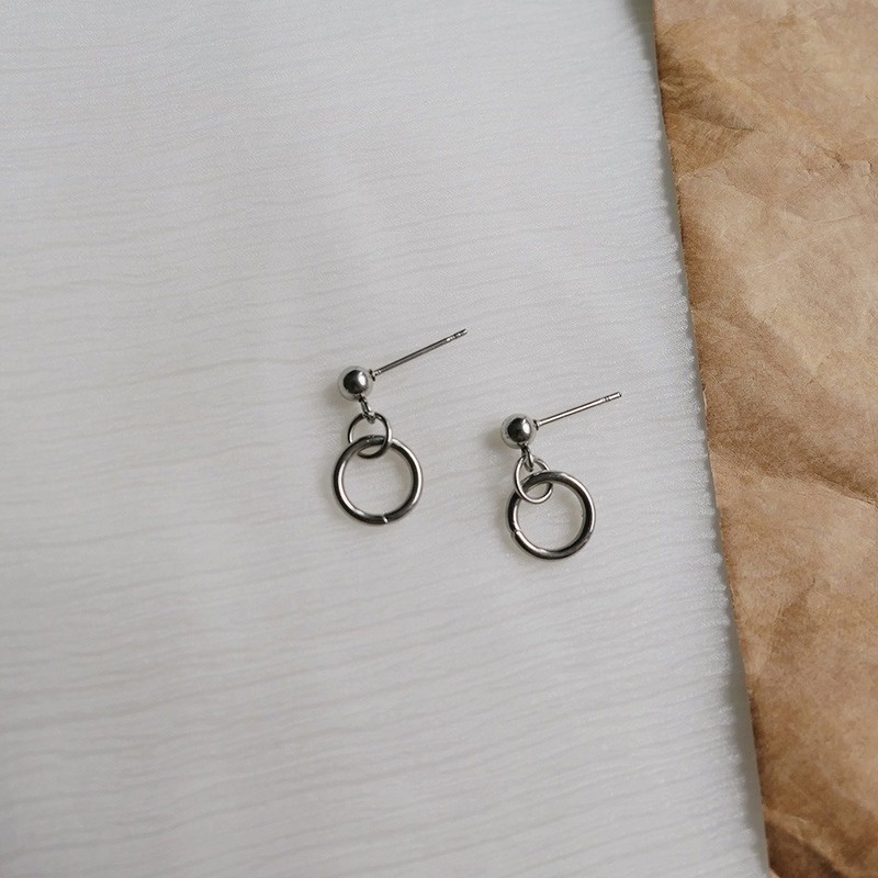 Roselife 1 Pasang Anting Tusuk Gantung Desain Geometri Bulat Kecil Gaya Casual / Simple Untuk Pria / Wanita