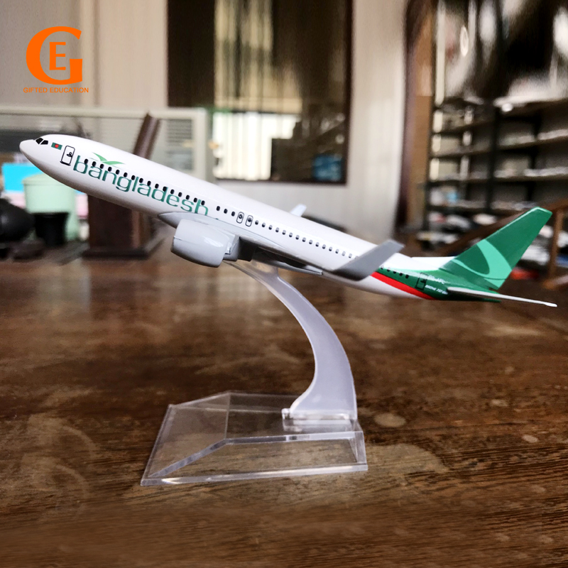 Bangladesh B737 Boeing 737 Model Pesawat Terbang Bahan Metal Ukuran 16CM Untuk Dekorasi / Hadiah