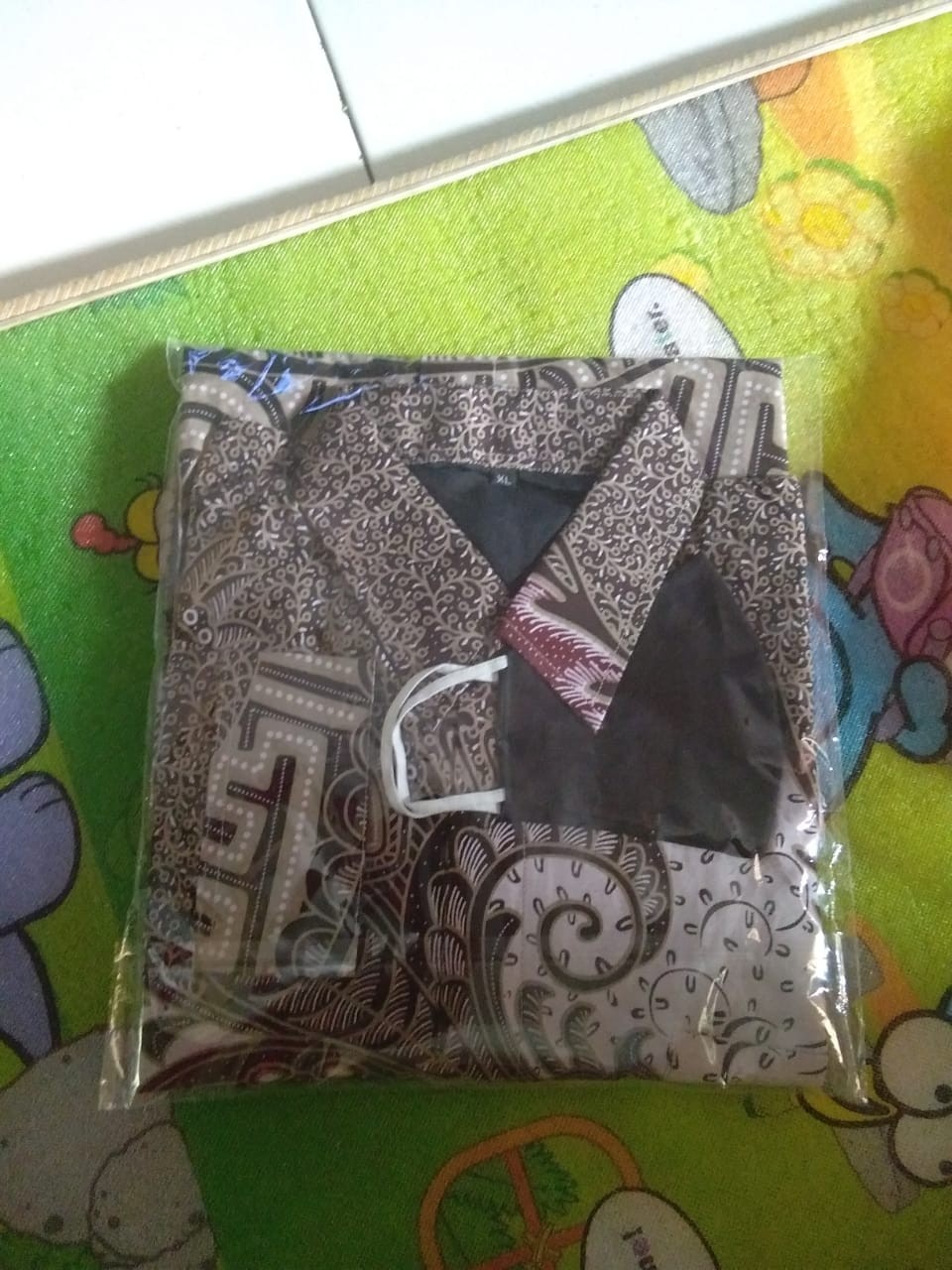 Minulya Ndolop Pink Kemeja Batik Pria Lengan Panjang Lapis Furing