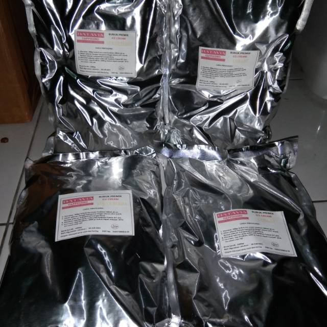 

BUBUK ES KRIM 1 KG - NS