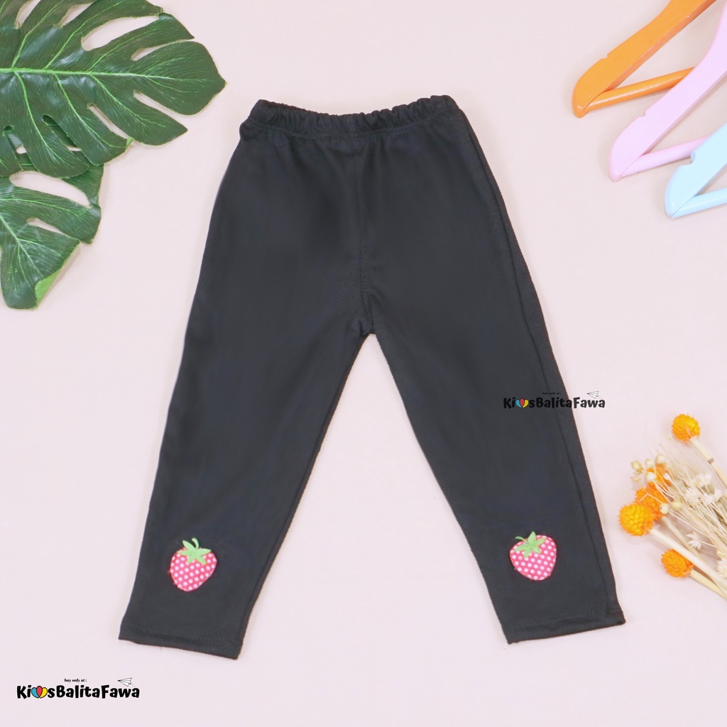 Legging Strawberry uk 3 - 7 Tahun / Leging Bahan Kaos Anak Perempuan Celana Panjang Polos Import Adem