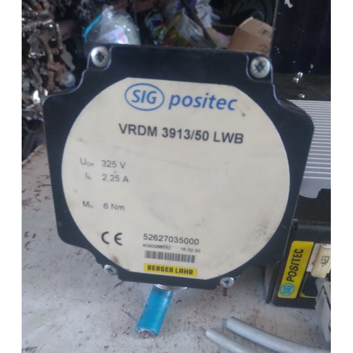 STEPPING MOTOR VRDM3913/50LWB 325V PLUS DRIVER