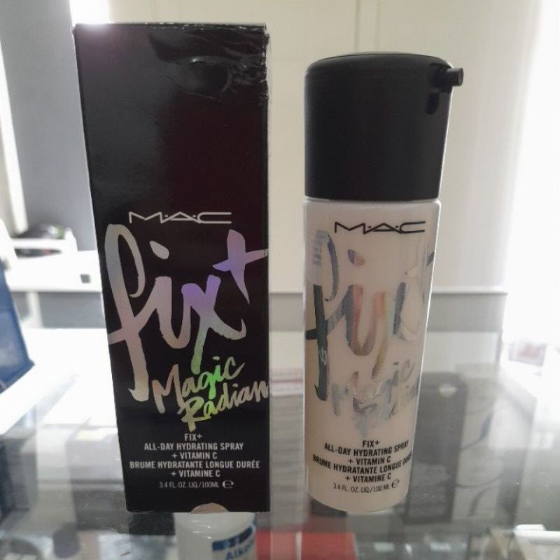 Mac Prep + Prime Fix+ Setting Spray Matte Pinklite Goldlite Share in Spray Bottle