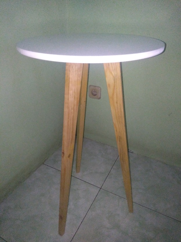 Meja Minimalis Meja Kopi(d:40 & T:70)